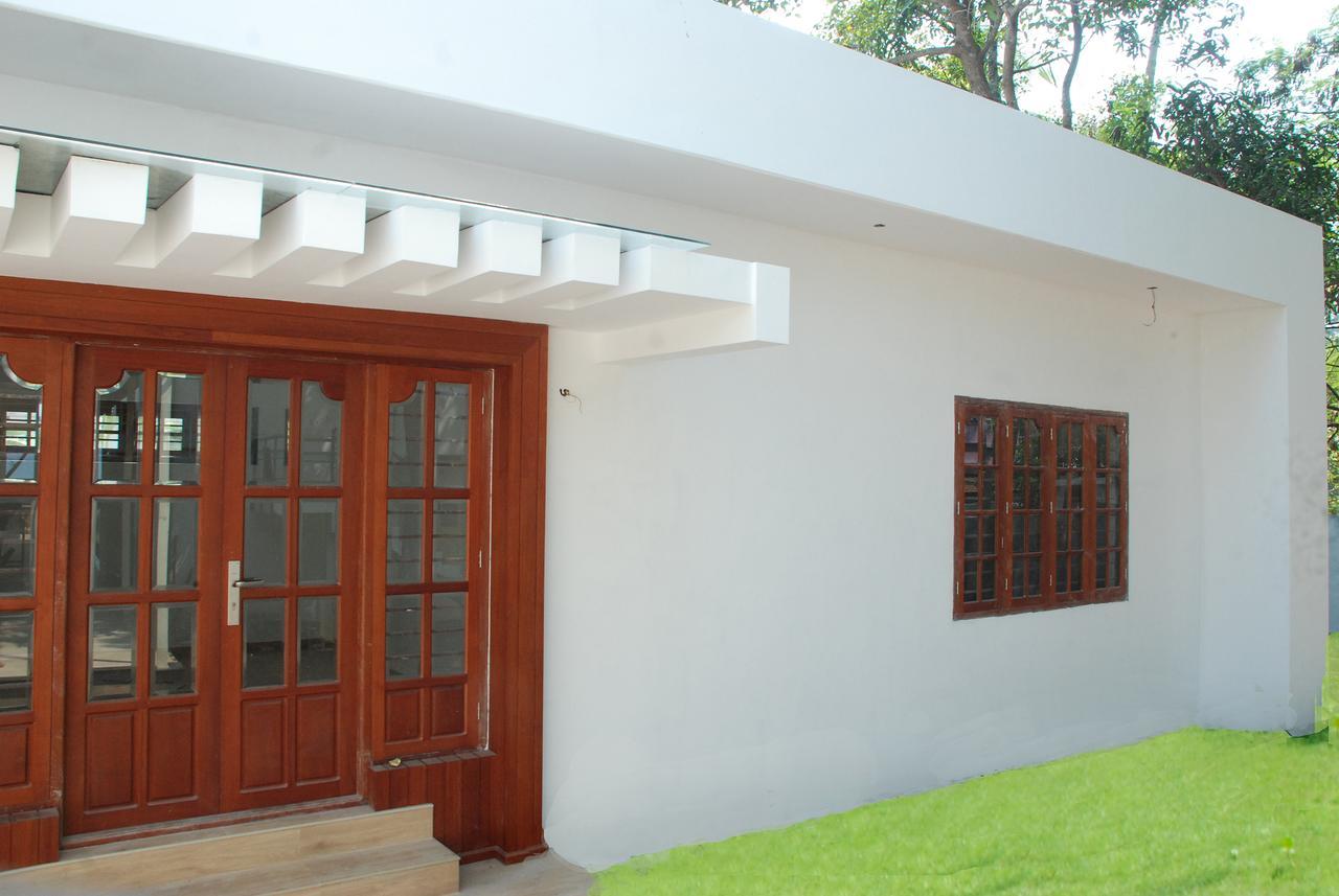 Cherai Natural Beach Hotel Cherai Beach Exterior foto
